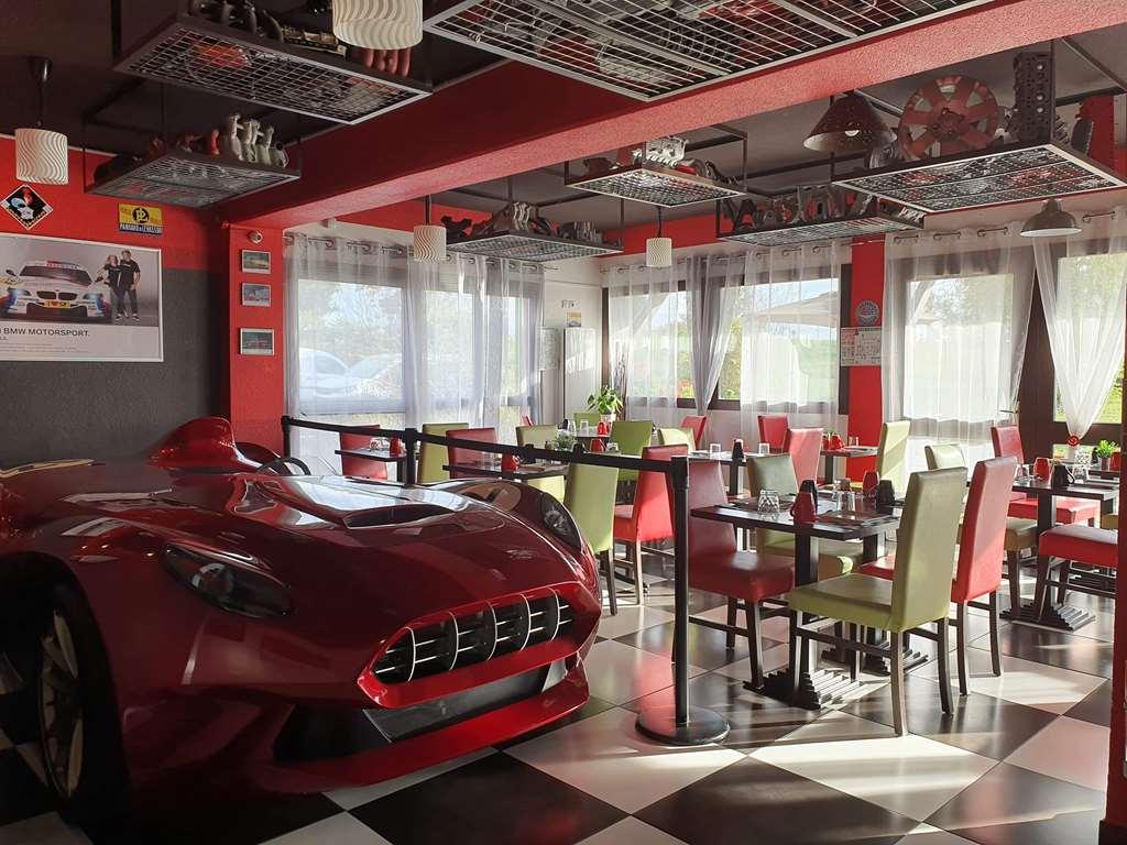 Enzo Hotels Cannes-Ecluse By Kyriad Direct Екстер'єр фото